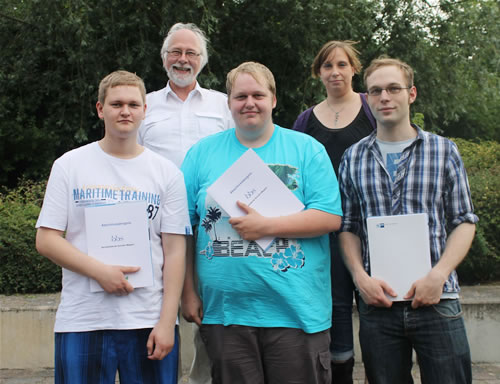 Fachlageristen bestehen erfolgreich Abschlussprüfung